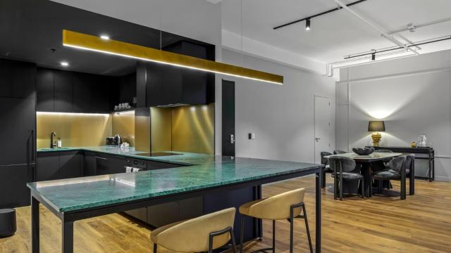 Luxe Accessible Haven 2 Bed 2 Bath Suite