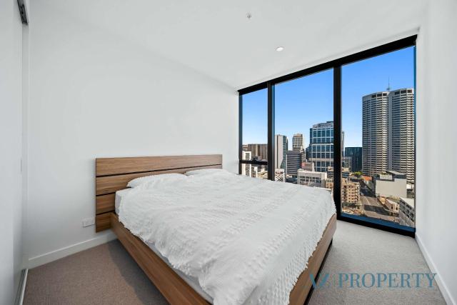 Bright & Spacious 2BR in Prime CBD Location