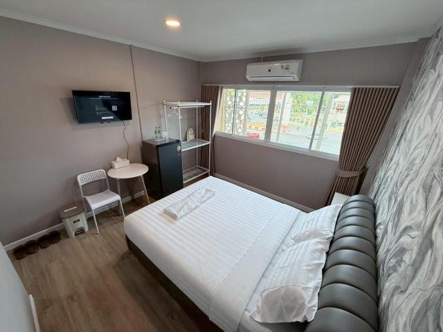 Lopburi Sity hotel โรงแรมลพบุรี ซิตี้