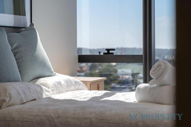Brand new Luxurious 1 Bedroom Perth CBD