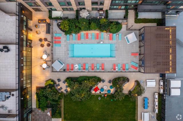 Hyatus Designer Residences Somerville