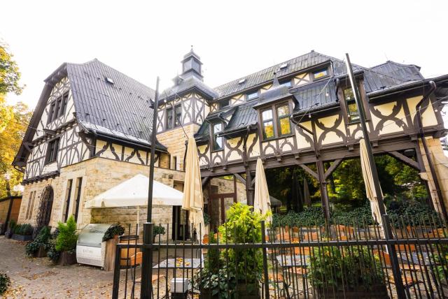 Zámecká Konírna Hotel a Restaurace