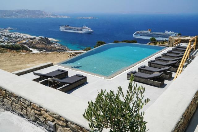 Aether Mykonos 5BR Villa with Serene Port & Town Views