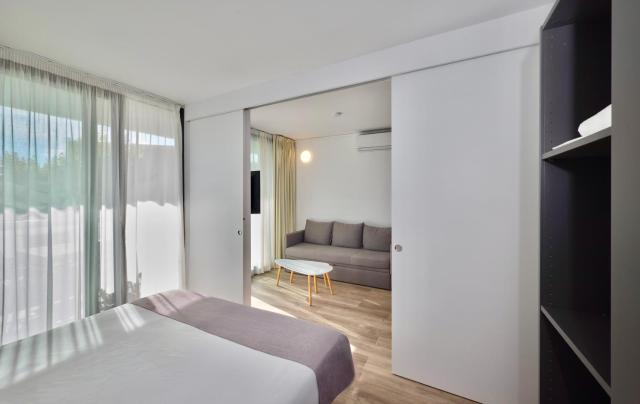 Aparthotel Comtat Sant Jordi