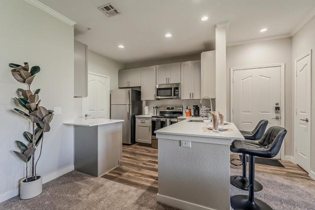 Kota 2049 Cozy Scottsdale 2BR I 2BA - Pool - Gym - Free Parking
