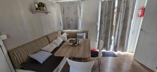 Camping Units Vomer