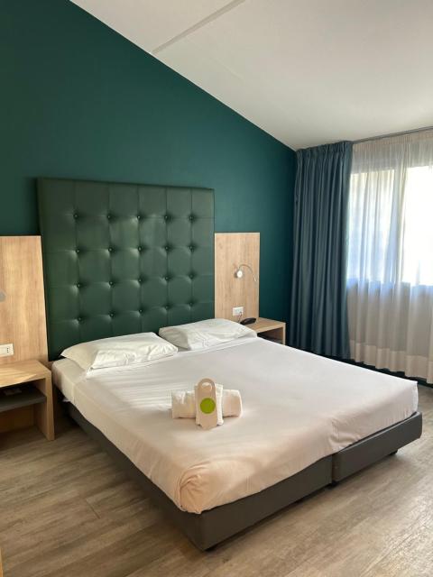 Green Hotel