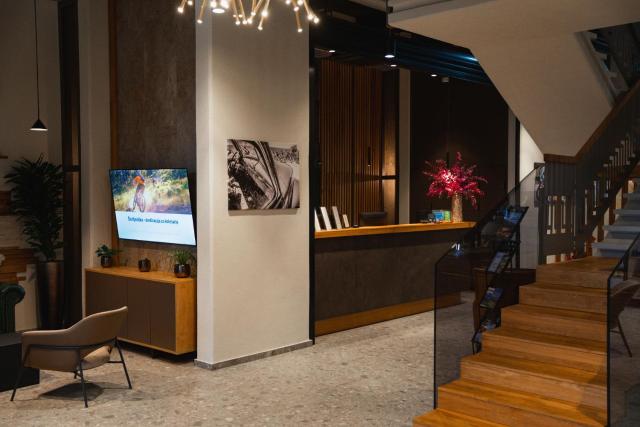 Hotel Lonca