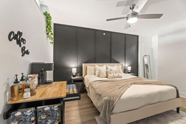 Luxury Skyline Escape, FIFA World Cup, King Bed, DT View, Sauna