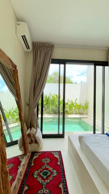 Villa Lilla 1 BR private pool and garden Canggu