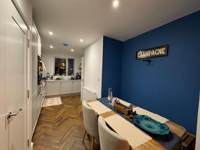 Cozy Double Room in a Quiet Estate Near Airport and Blanchardstown