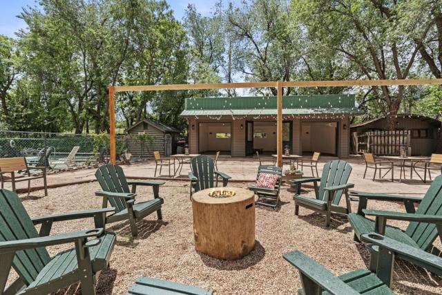 Charming Rustic Cabins with Private Outdoor Spaces near Garden of the Gods in Colorado Springs, Colorado