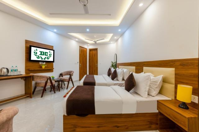 Hotel De Clark Residency 5 mins from IGI & Domestic Airport Delhi