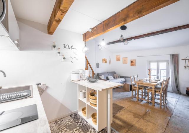 Logement bohème 2 à 4 personnes centre Beaucaire Cocoon 4