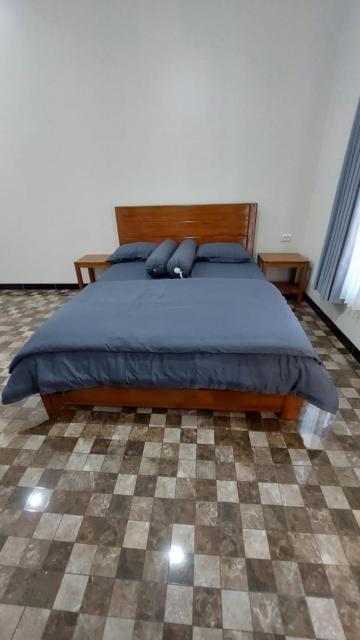 See Sea Hostel & Resto
