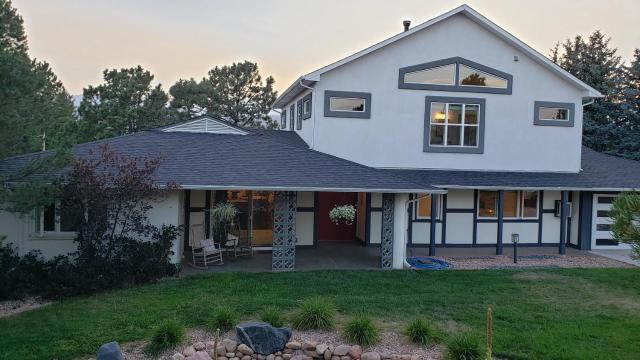 Secluded Oasis Peak Views AF Academy Heart of City