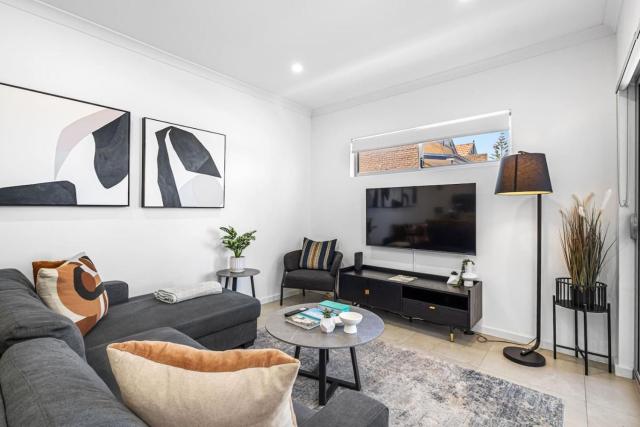 Ocean View Pad in Scarborough