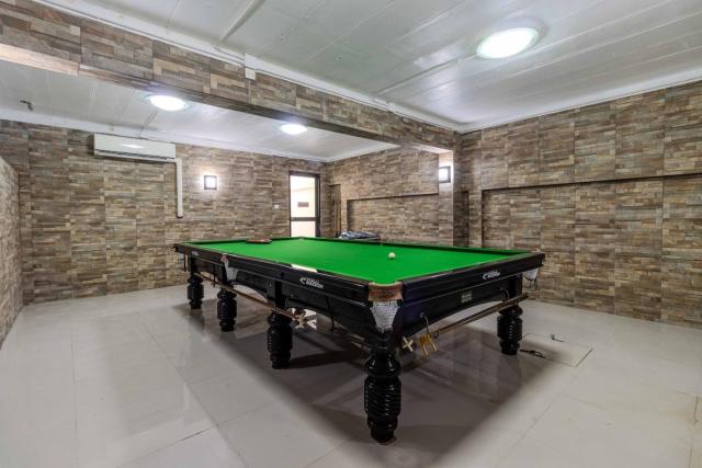V274 Prime Location Large Terrace Pool View BBQ