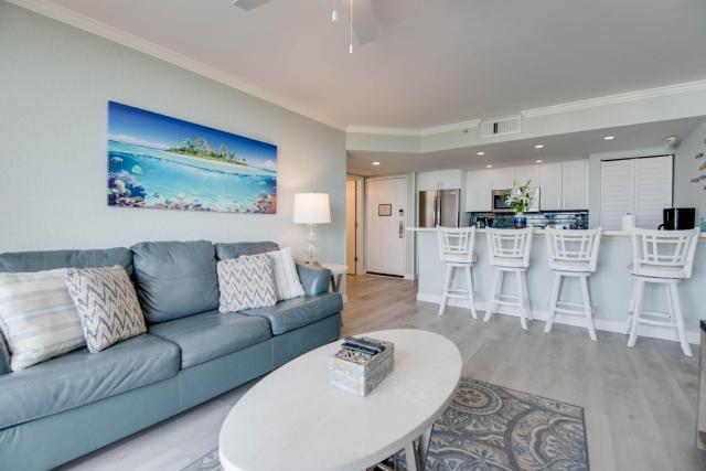 The Saint Kitts Suite - Sunrise Suites