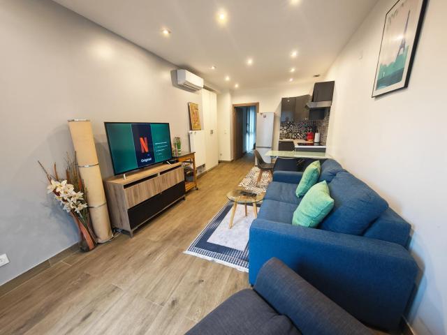 Paris Signature Guest - Modern Private Apartment - Villa Suzanne - Metro Station 3 min - Paris 10 min