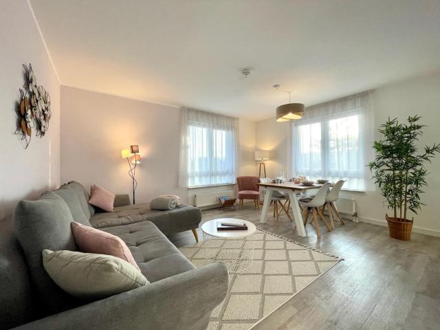 Dresden Rooftop Apartment mit 2 Balkone, Stellplatz, Top Anbindung