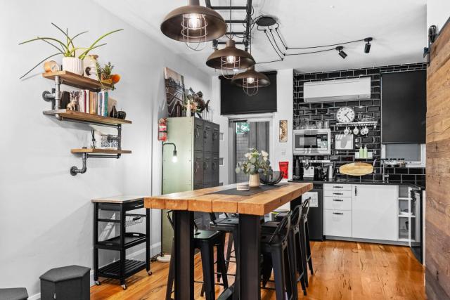 Industrial Central Apartment - Shop 8