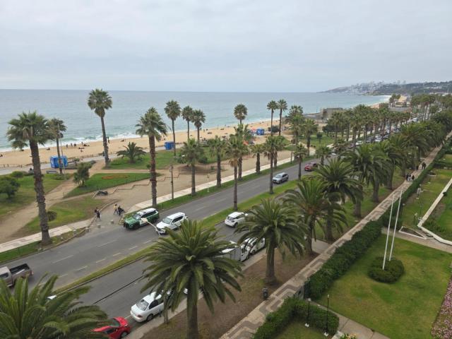DEPARTAMENTO en PRIMERA LINEA FRENTE AL MUELLE VERGARA DOS DORMITORIOS