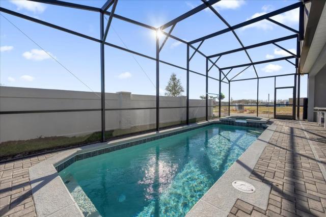 6BR Windsor Cay Home w/ Private Pool