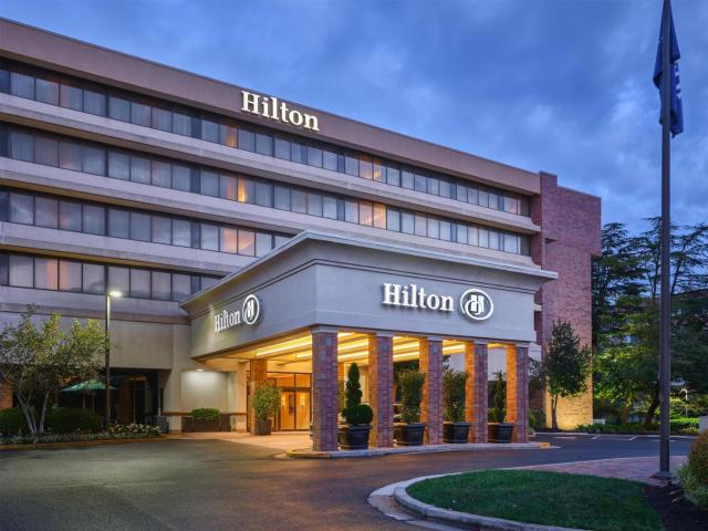 Hilton Washington DC/Rockville Hotel & Executive Meeting Center