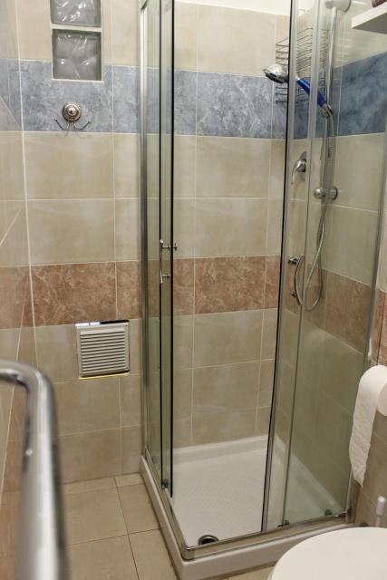 Fieramosca 2 Camere da letto 2 bagni cucina e salottino