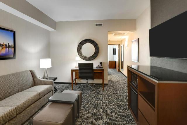 Drury Plaza Hotel Mobile