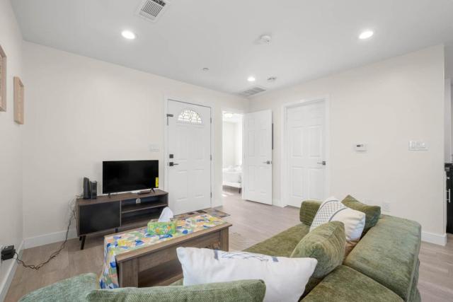 Niagara Haven Unit 103