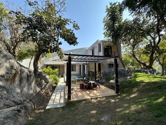 Valencia Club and Resort - Luxury Nature Resort ,Foot hills of Mount Abu
