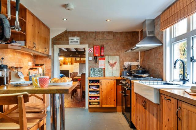 Finest Retreats - Cricketers Cottage