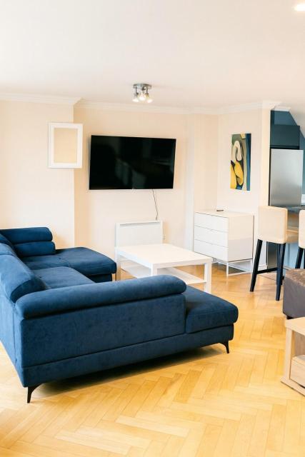 3 Bed Apartment Temple Bar, Dublin City Center