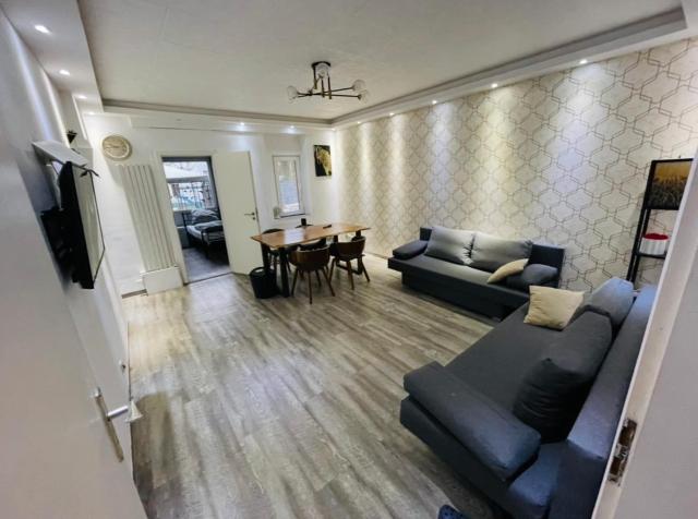 House A44