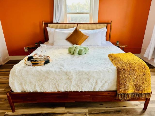 Cozy Casita by Jungle House Downtown & Short North Free Parking 5 800 Reviews Near Convention Center & Nationwide Arena & Ohio State Walk to High Street