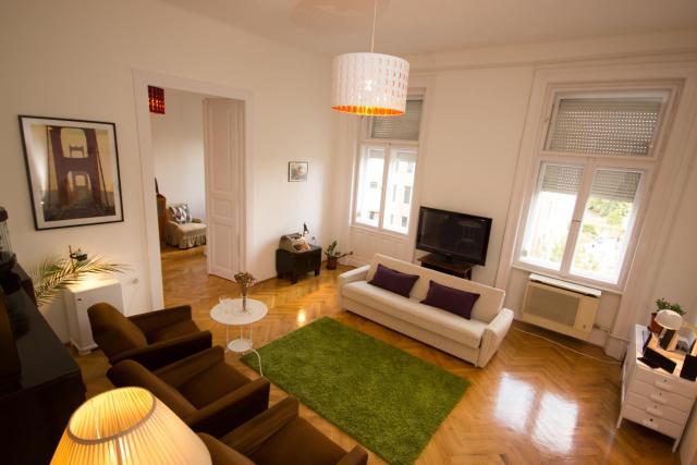 Arena Apartment