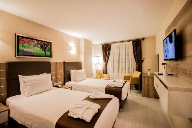 Business Han Hotel