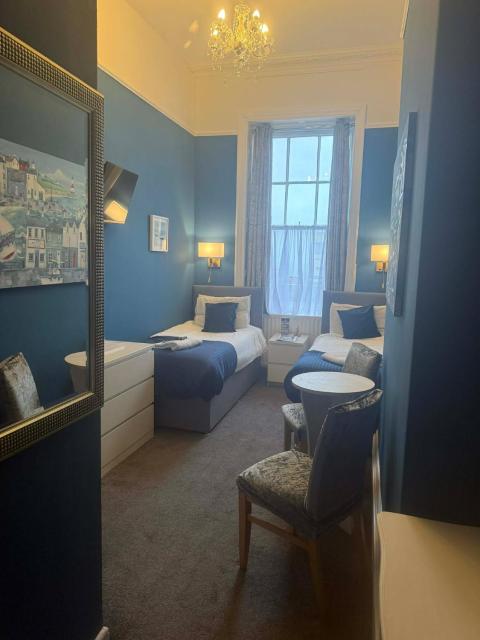 The Jubilee Hotel West- with NEWLY REFURBISHED SPA FACILITIES - GAMESPIT - AND SMOKEHOUSE