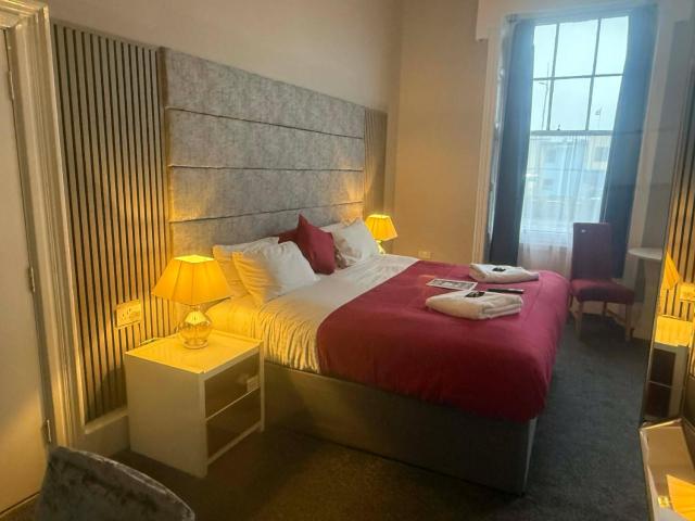 The Jubilee Hotel West- with NEWLY REFURBISHED SPA FACILITIES - GAMESPIT - AND SMOKEHOUSE