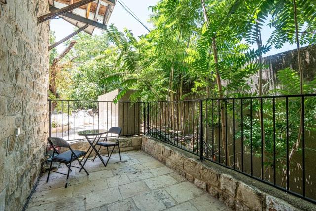 Moses Luxury apartments 36 b