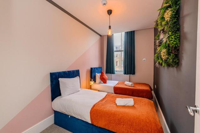 Seaview 3 bedroom Apartment Sleep 8 Guests