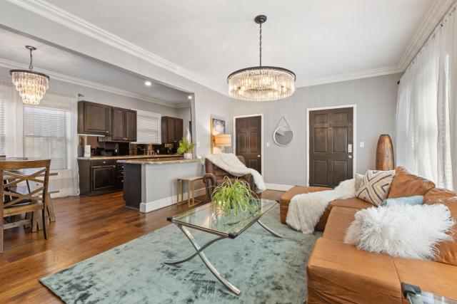 Spacious 1BR Retreat on Dallas Swiss Avenue
