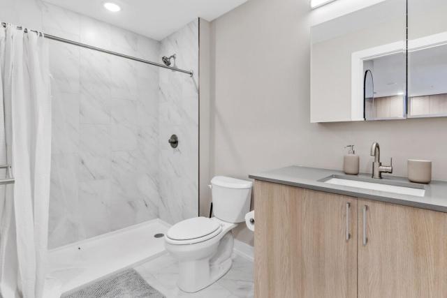 Lux 1B Apt in Northern Liberties Sleeps 3