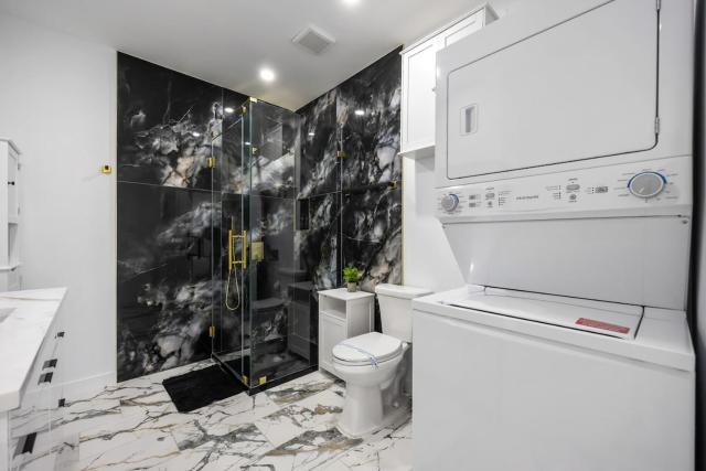 Cityscapes Studio Suite #B East Downtown