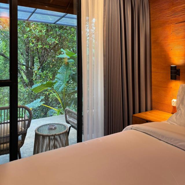 Clovehigh Cabin and Homestay Munduk