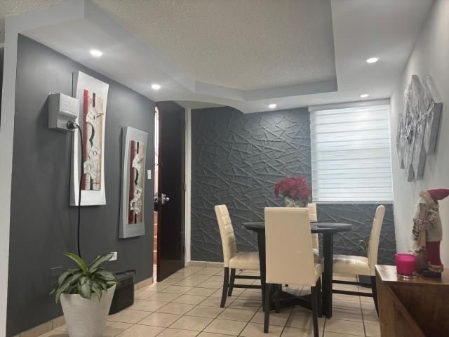 Private apartment near sju Solar Battery
