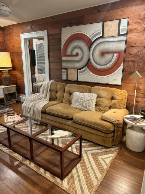 hilltop - retreat from the city with pool & hot tub at The Ponderosa