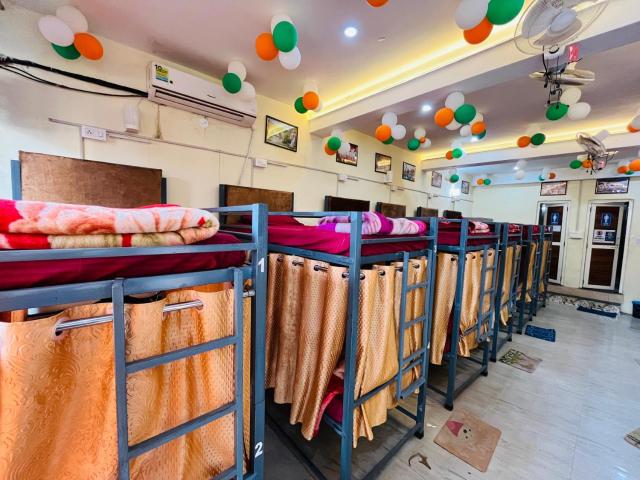 Shri mohan dham dormitory